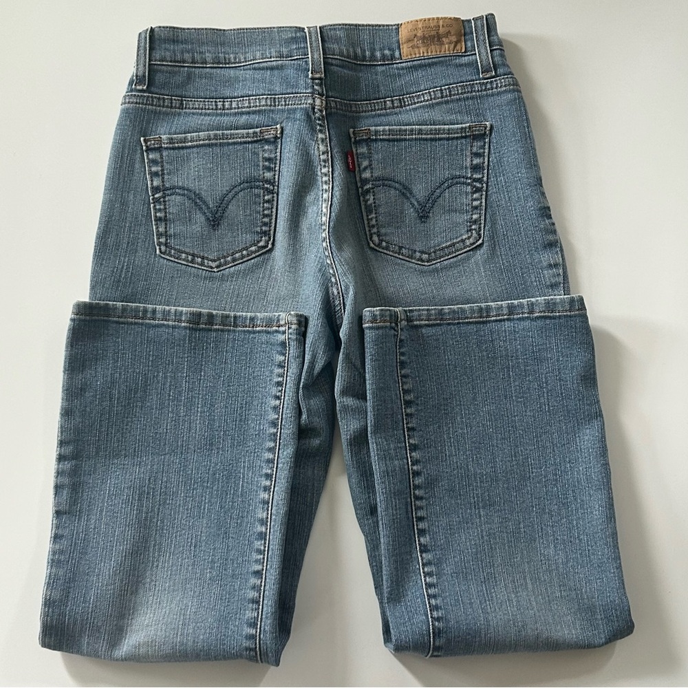 Levi's‎ Women's Jeans 512 Perfectly Slimming Bootcut Medium Wash 8 Short Petite - Picture 4 of 8